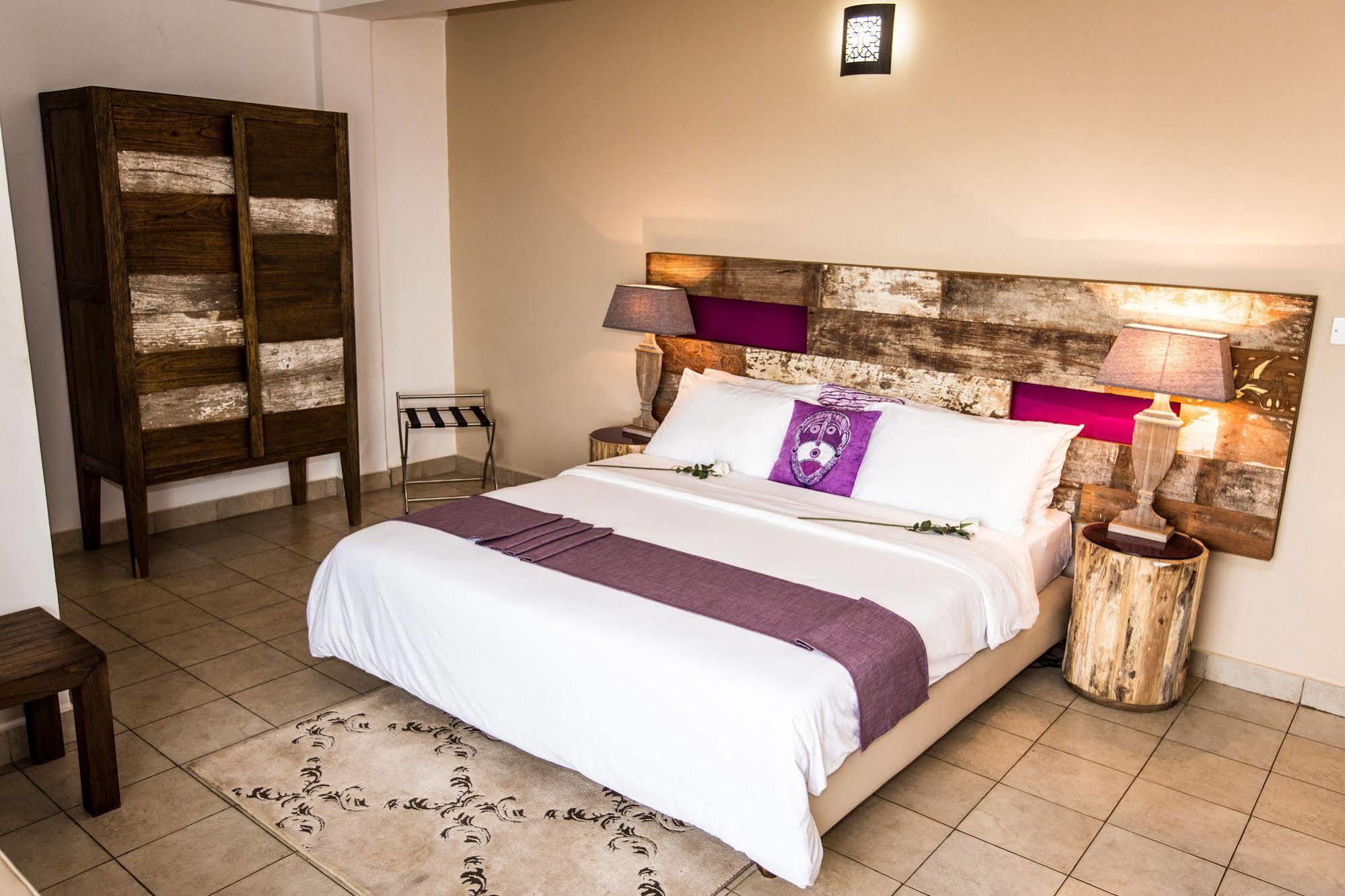 The Swiss Hotel Freetown Exterior foto